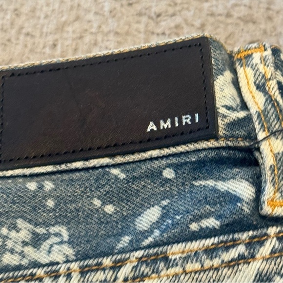 AMIRI - Straight-Leg Paisley-Print Distressed Denim Shorts - Blue Size 40 NWOT - Picture 10 of 16